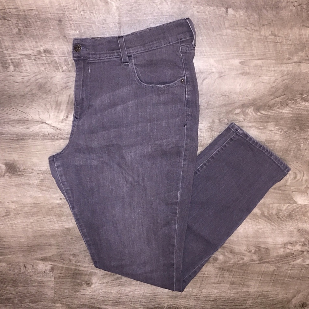 📦MOVING SALE📦 Skinny Jeans